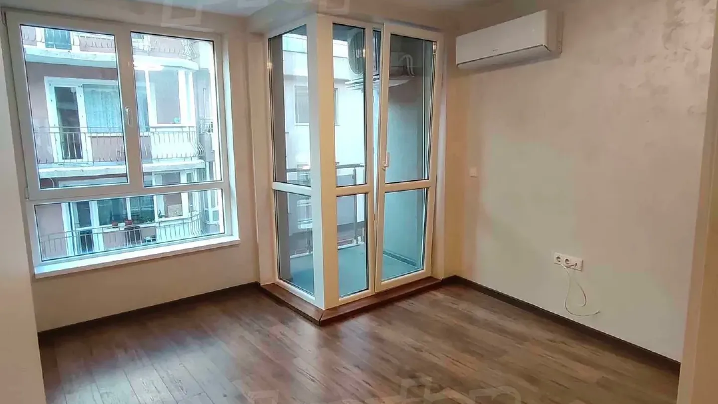 Spacious New Construction 2-Bedroom Apartment in Central Varna - Image 2