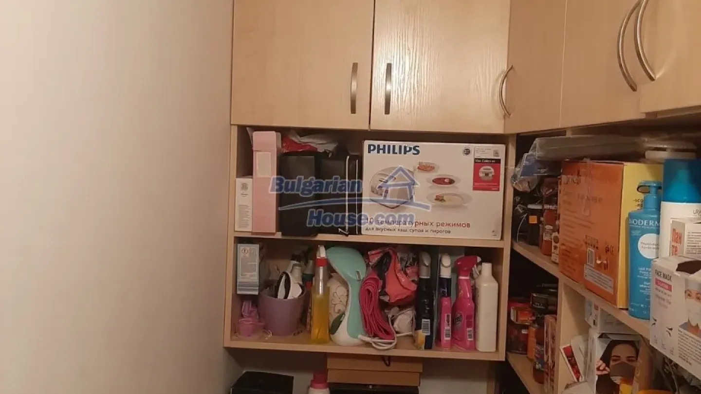 Spacious Sea View Apartment in Varna's Galata District - Fully Furnished Gem - Image 5