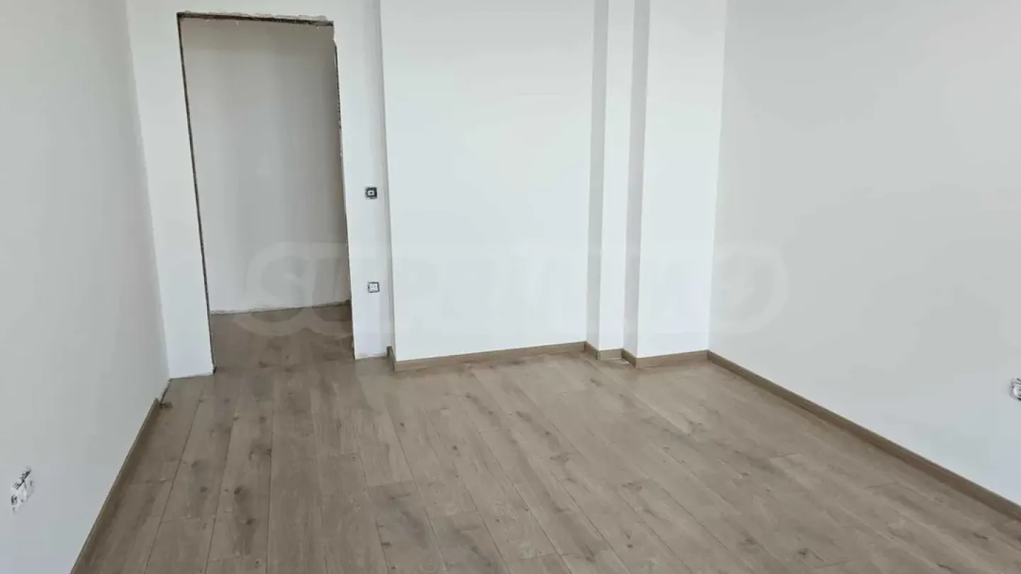 Varna Seafront 3BR Apartment - New! - Image 4