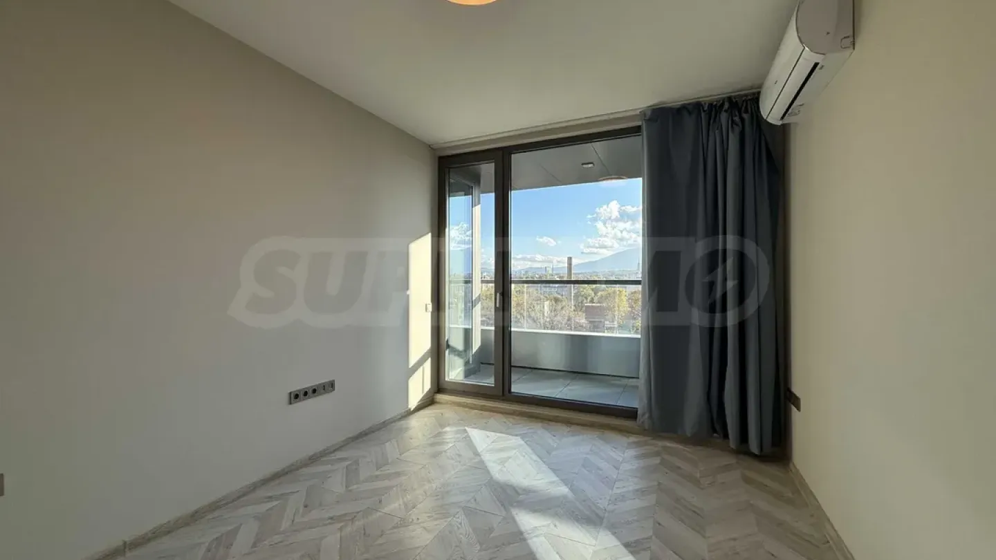 Sunny 2-Bedroom Apartment - Park & Vitosha Views - Image 3