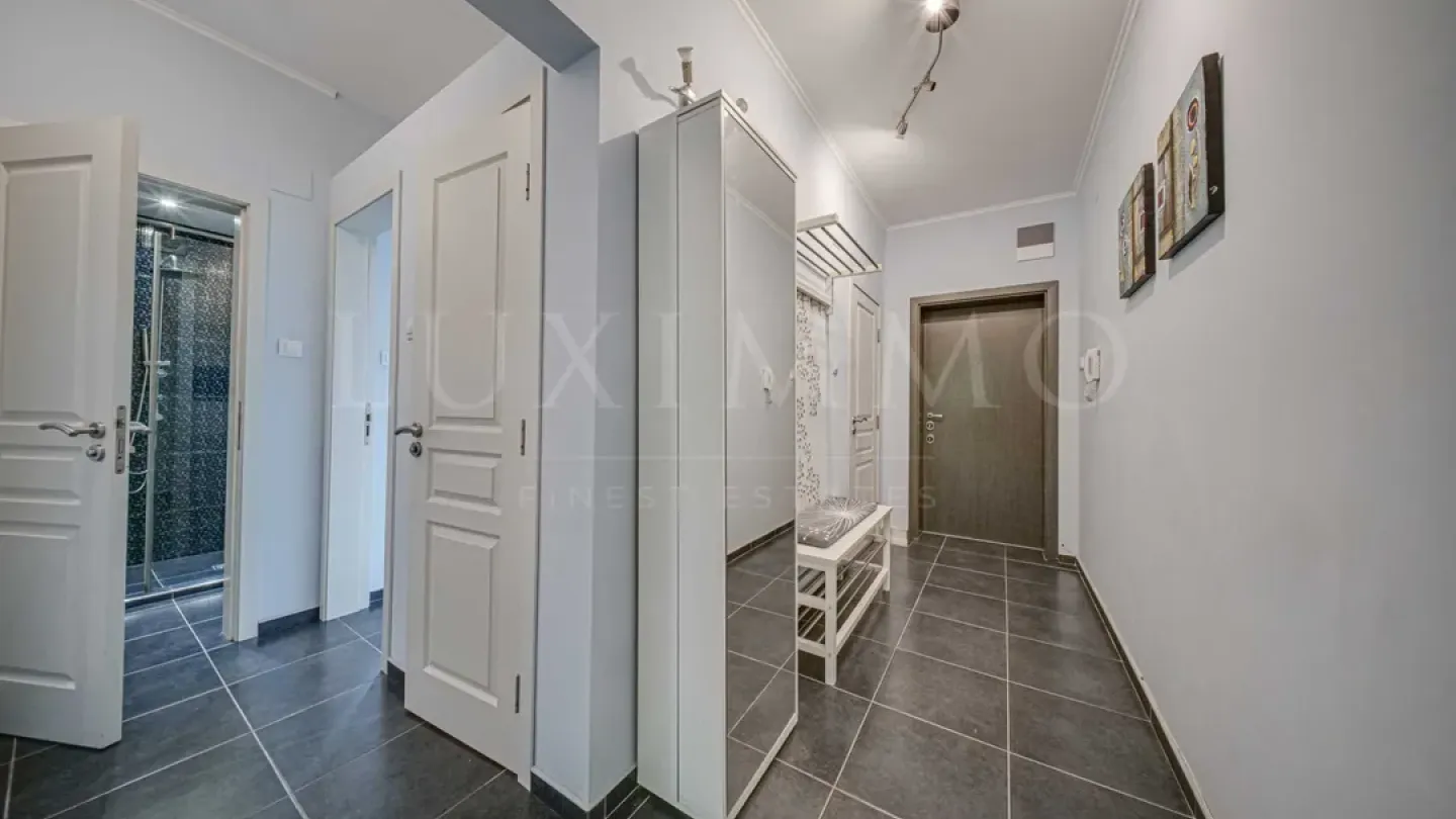 Bright, Renovated 2-Bedroom Apartment in Iztok District - Image 5