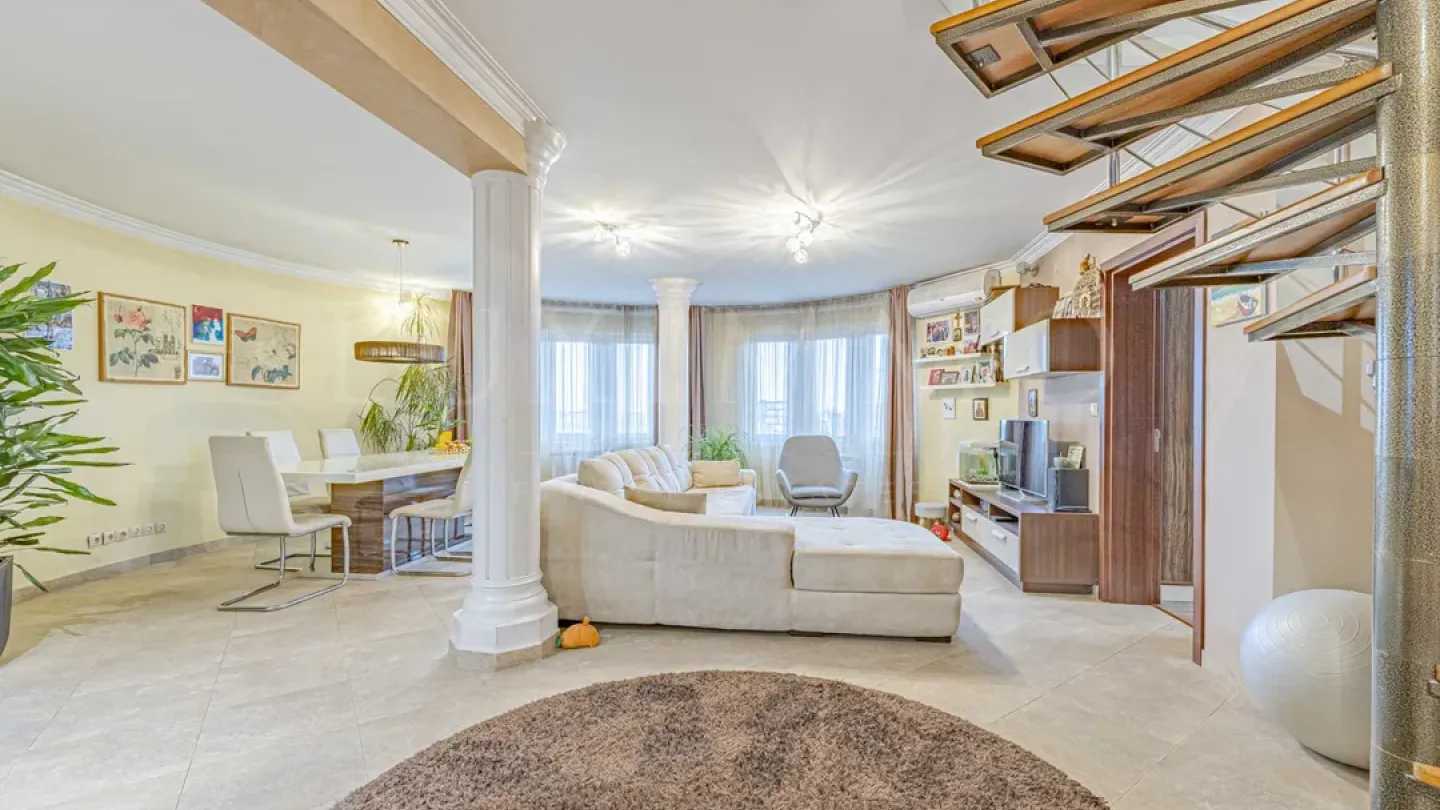 Spacious Furnished Maisonette with Stunning Sofia & Mountain Views - Image 4