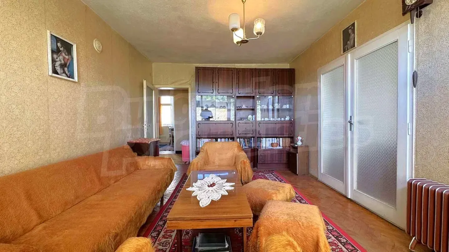 Spacious Apartment Near Krairechen Blvd, Stara Zagora, Bulgaria - Image 3