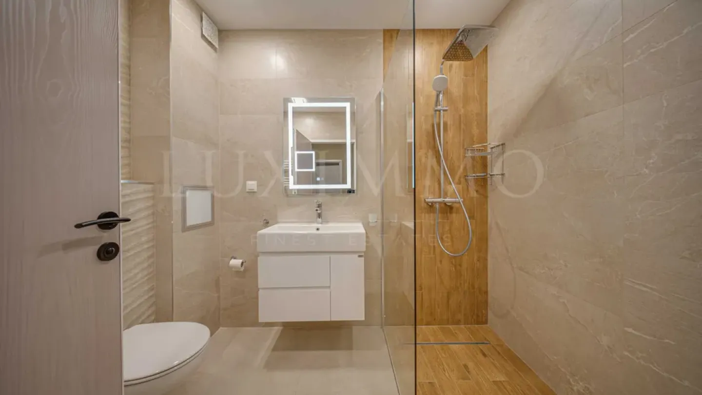 Vitosha Mountain View, Fully Furnished Apartment - Image 2