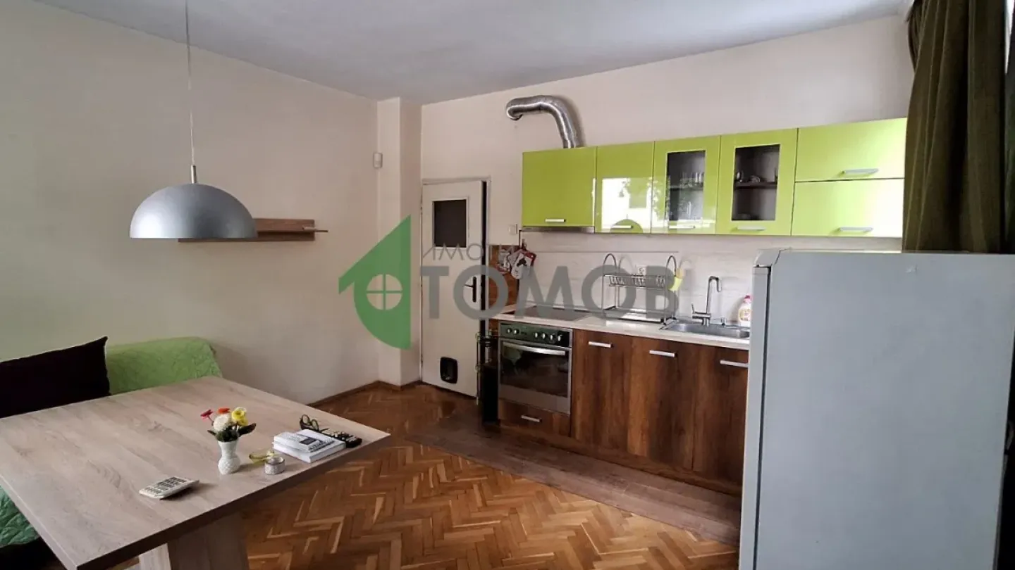 Spacious Fully Furnished 3-Bedroom Apartment in Old Town, Stara Zagora - Image 3