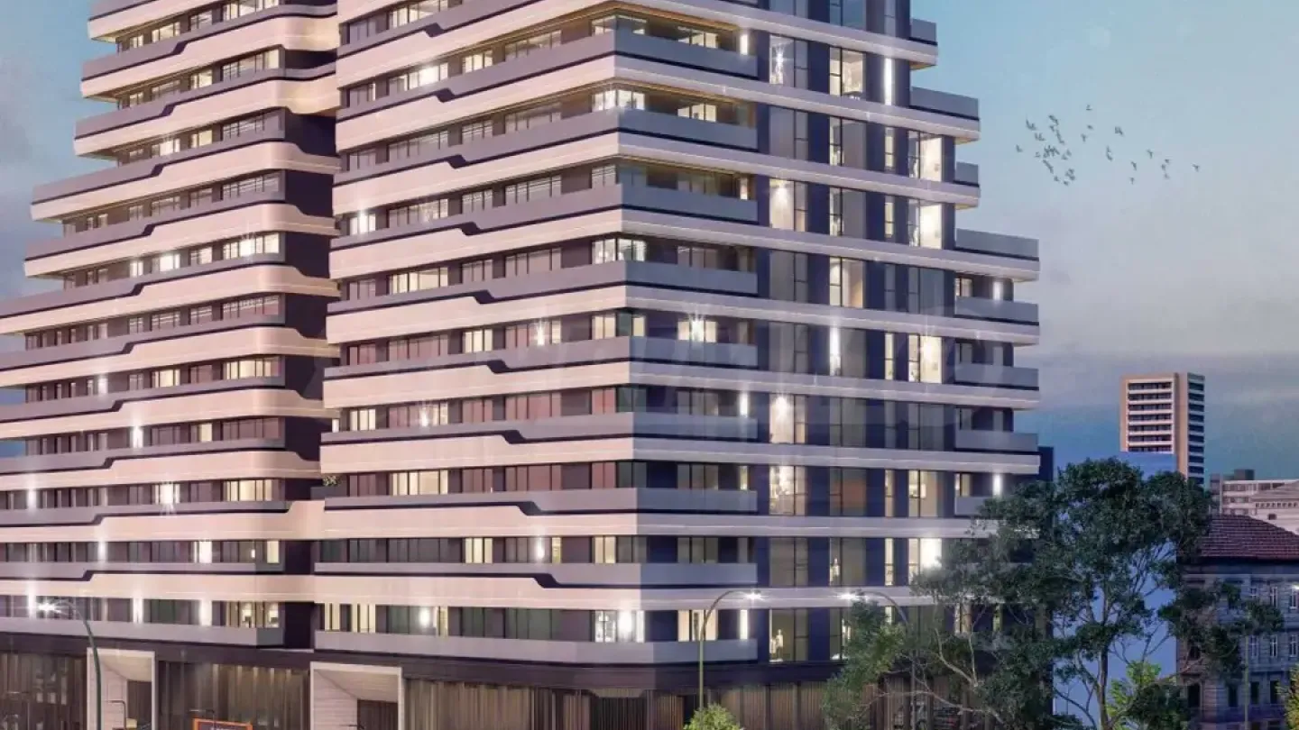 Spacious 2-Bedroom Apartment - Sofia Mall Views - Image 2