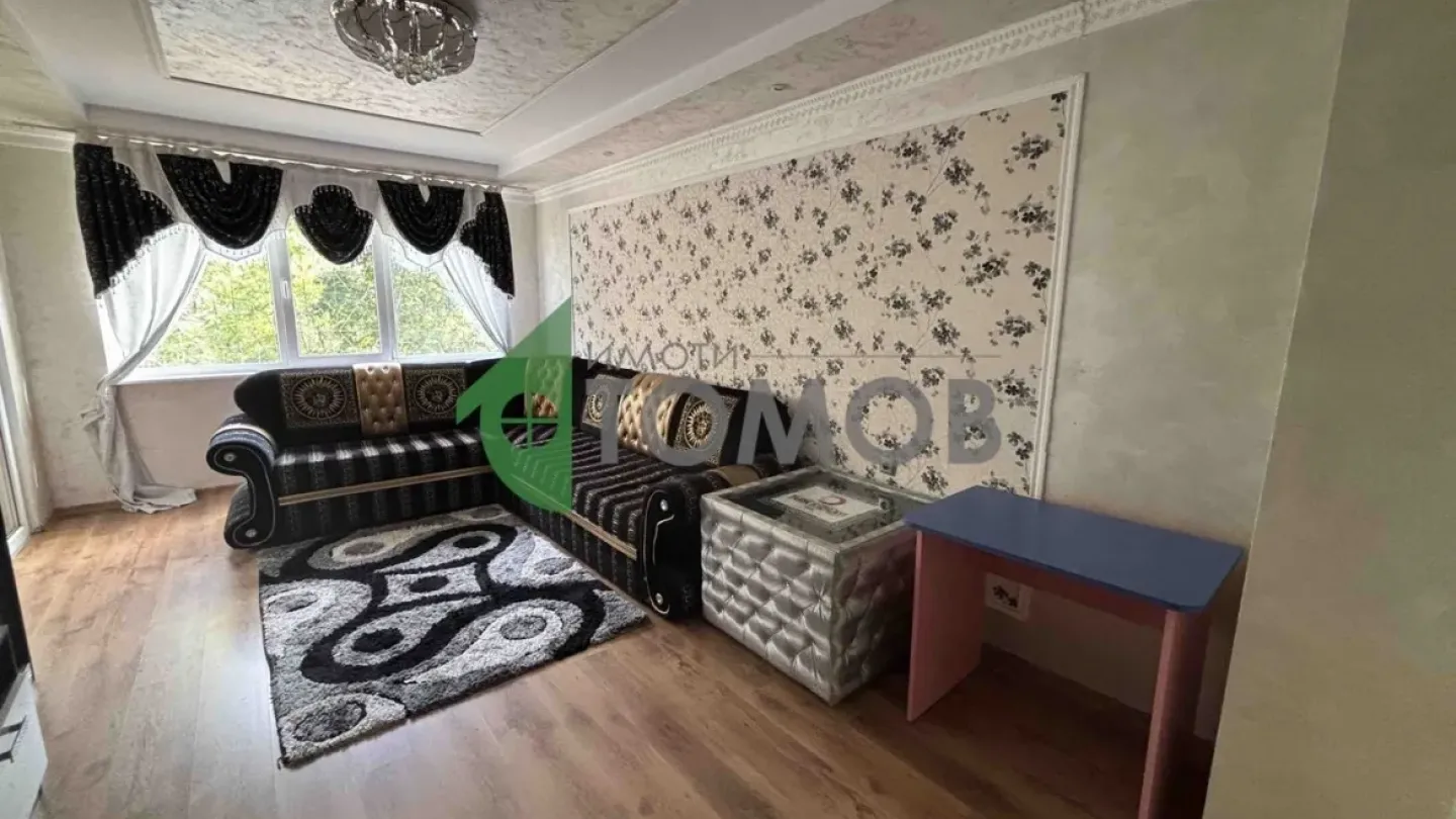 Spacious Fully Furnished 3BR Apartment in Stara Zagora - Image 1