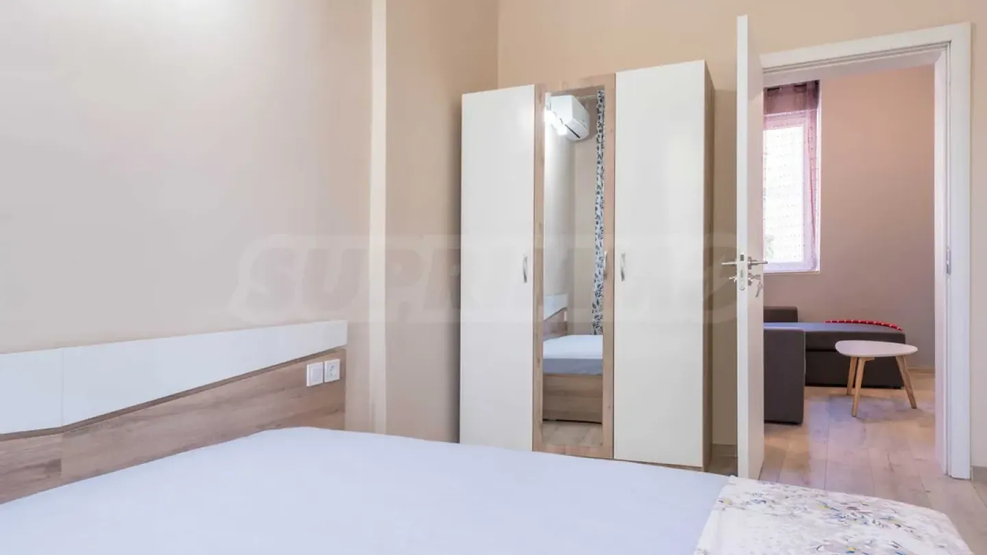 Stylish 2-Bedroom House with Garden for Rent in Varna - Image 1