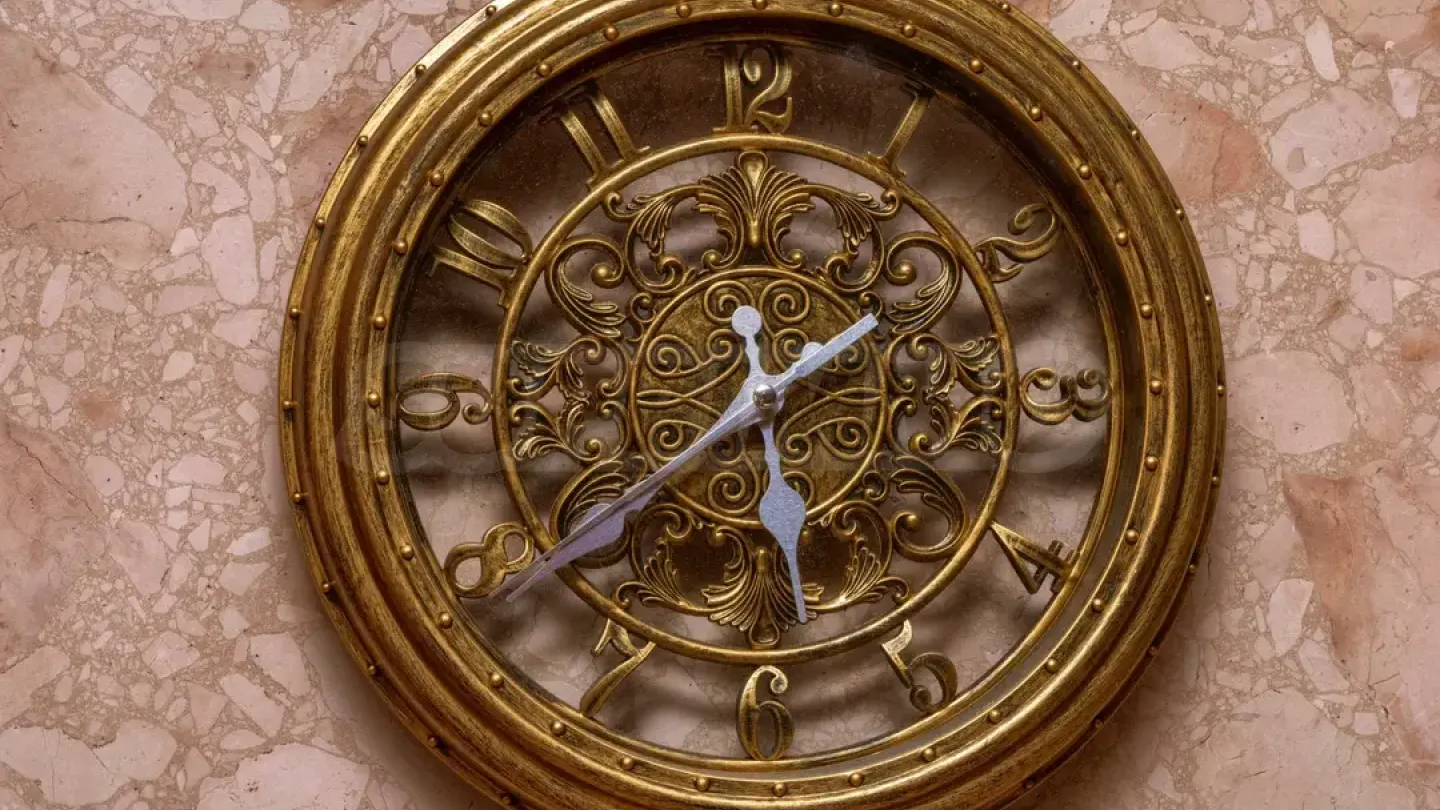 Luxury Plovdiv Mansion with Restaurant & Panoramic Views - Image 2