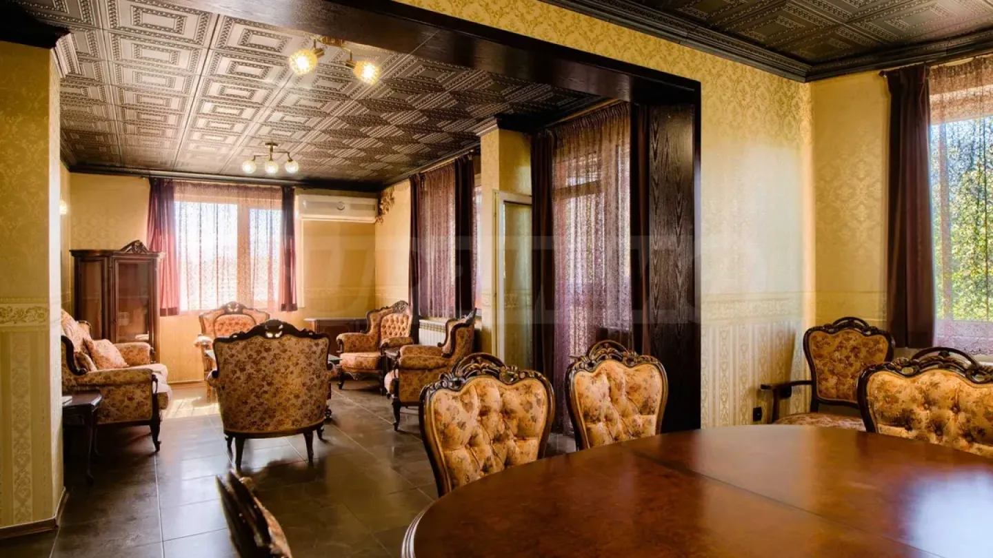 Spacious 3BR Apartment - Христо Смирненски, Plovdiv - Image 5