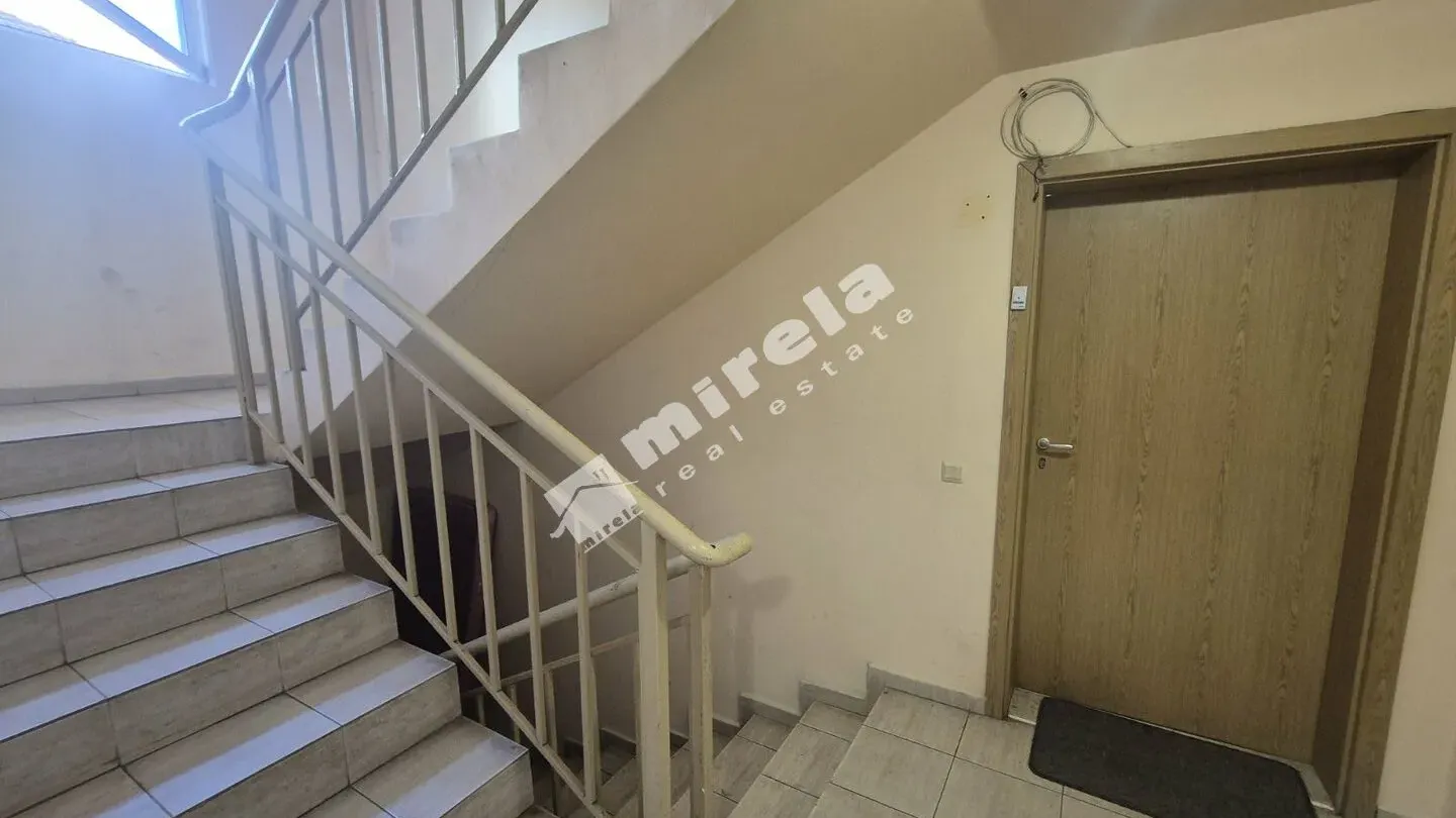 Spacious 3-Bedroom Apartment in Varna, Bulgaria – Fully Furnished - Image 1