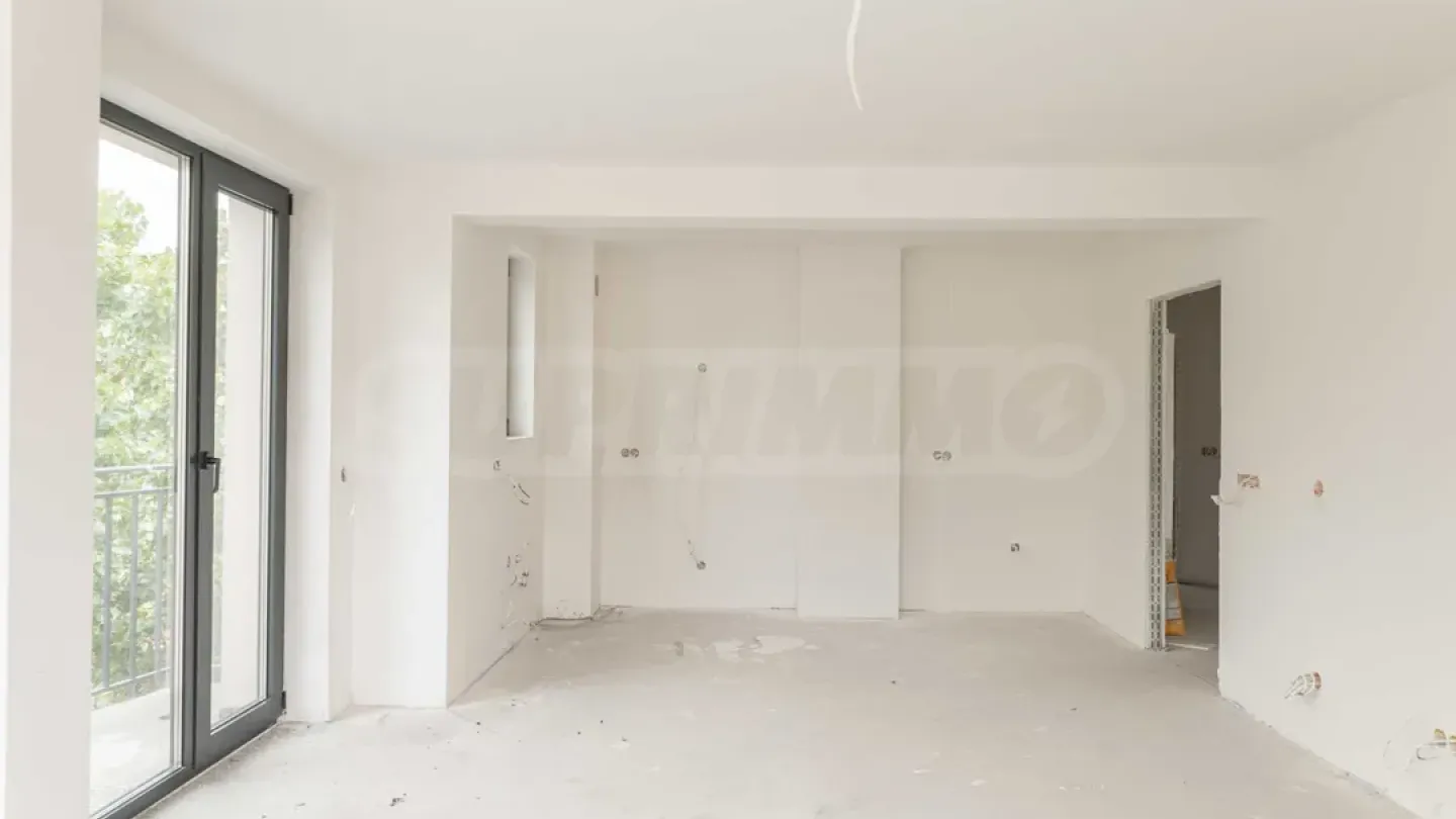 Spacious 3+1 Apartment w/ Gardens & Spa - Image 4