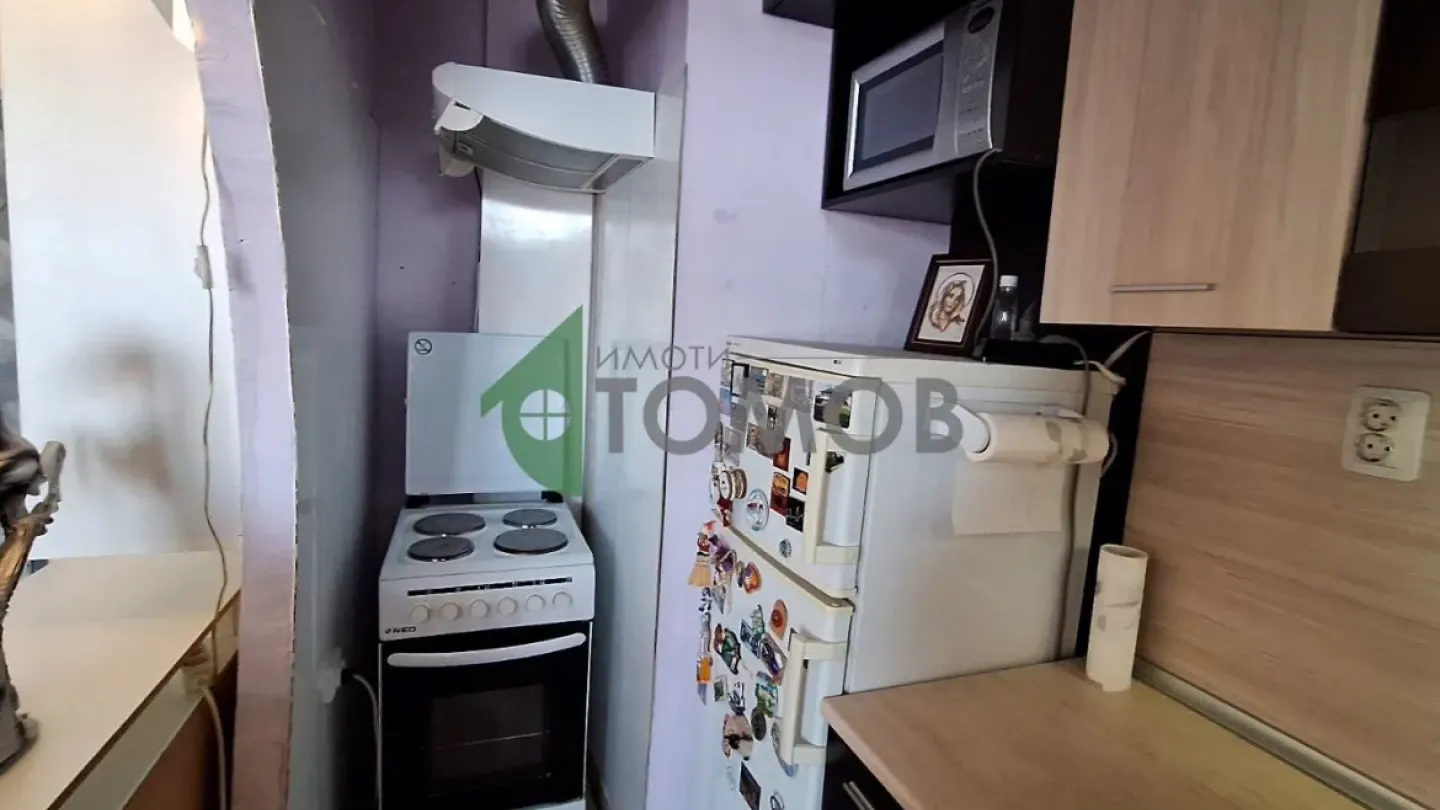 Spacious, Fully Furnished One-Bedroom Apartment in Stara Zagora - Image 3
