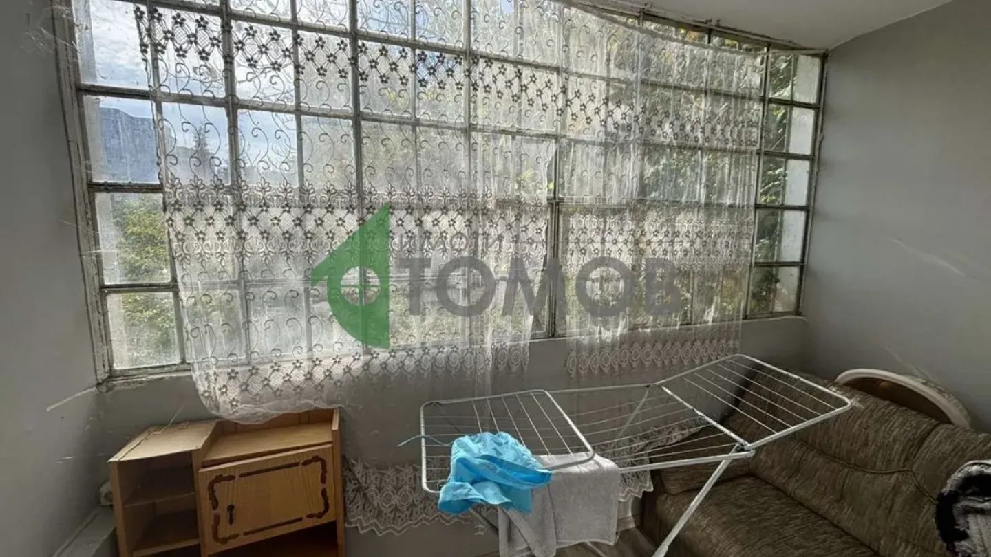 Spacious Fully Furnished 2-Bedroom Apartment in Stara Zagora, Bulgaria - Image 3