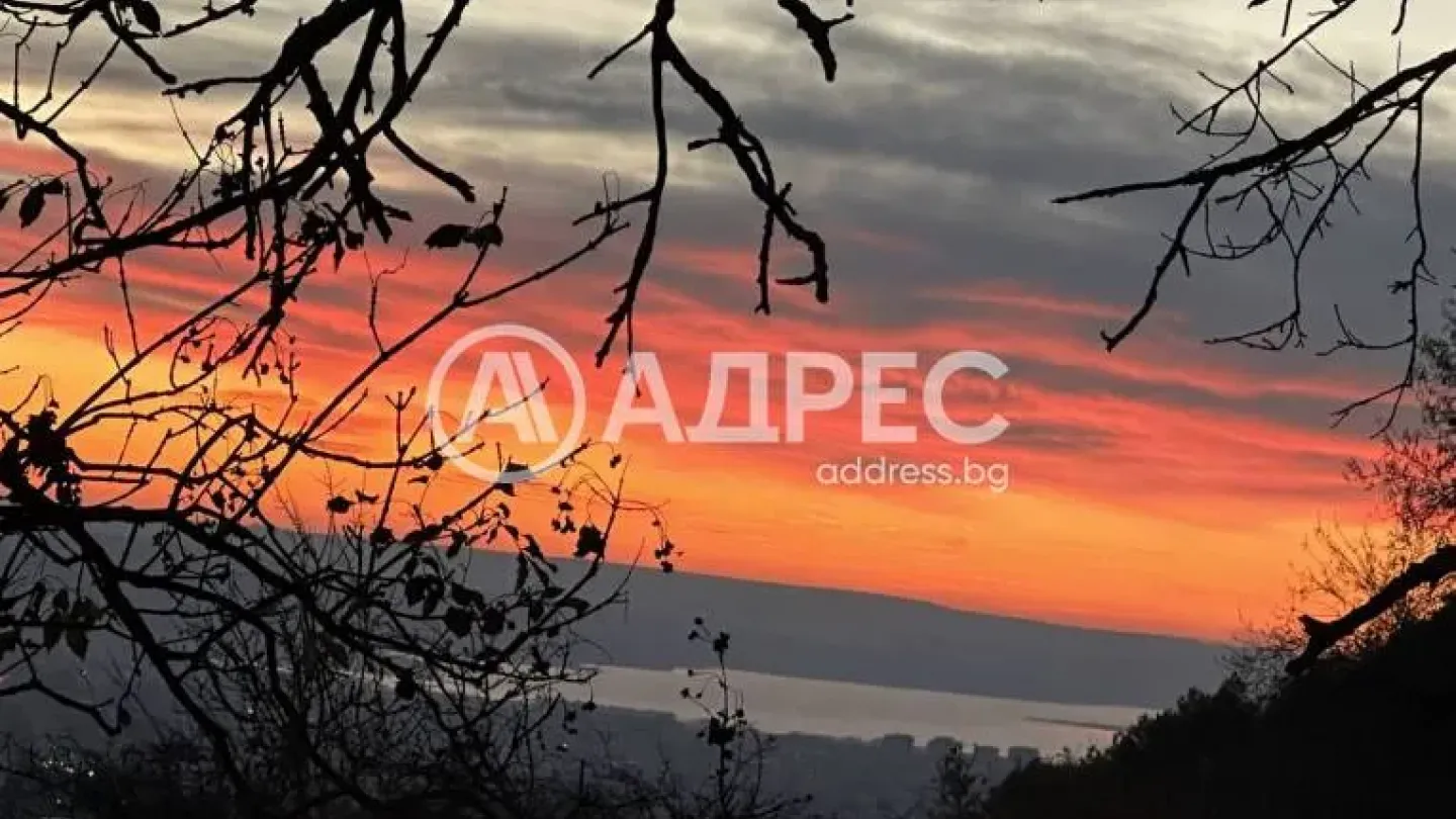 Spacious Villa with Stunning Sea and Forest Views for Sale - Image 1