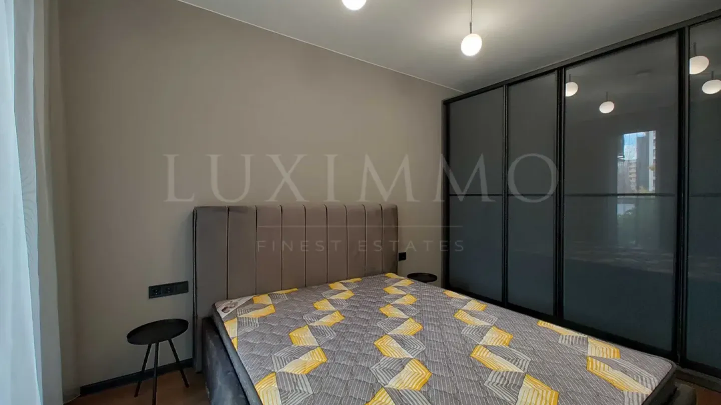 Stylish 2-Bedroom Apartment in Vitosha District, Sofia - Image 3
