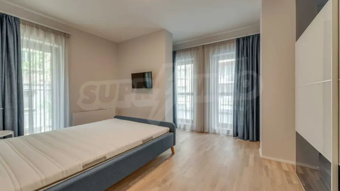 Stylish 1-Bedroom Apartment Near NДК, Sofia - Image 4