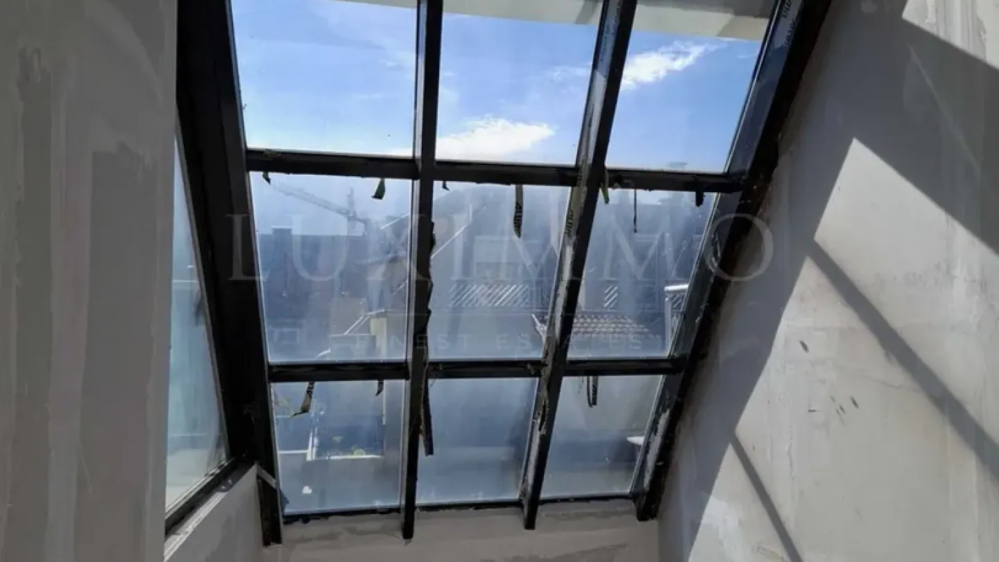 Spacious Maisonette with Terraces in Manastirski Livadi - Image 1