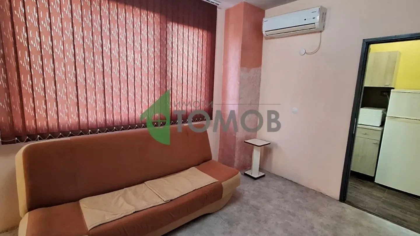 Spacious South-Facing Apartment in Stara Zagora – 45m2 - Image 3