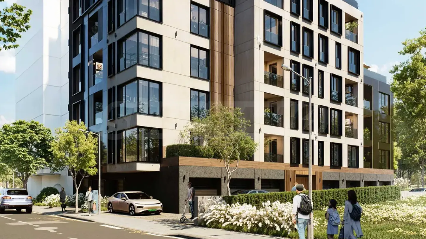 Spacious 3-Bedroom Apartment in New Plovdiv Complex - Image 2