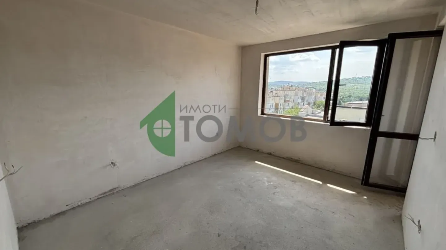 Spacious Panorama Apartment with Stunning Views in Stara Zagora - Image 4