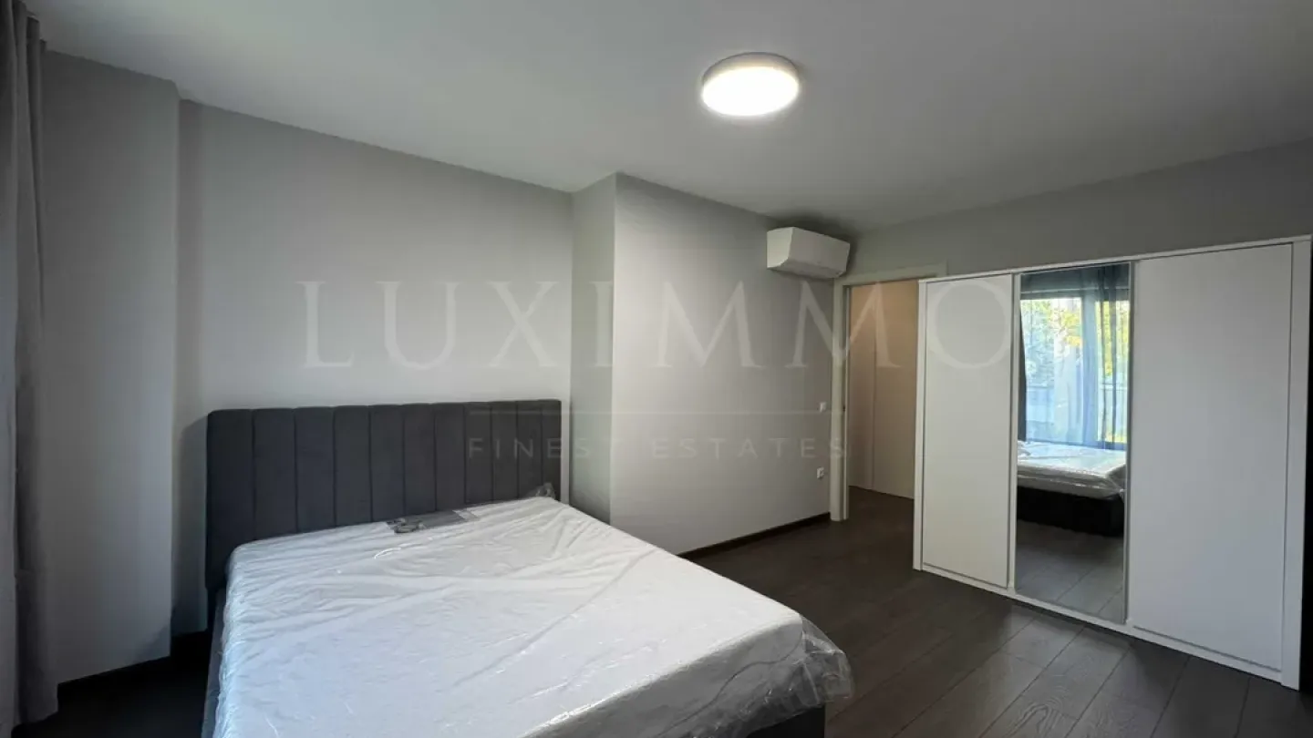 Spacious, Fully Furnished Apartment with Sea Views in Varna - Image 4