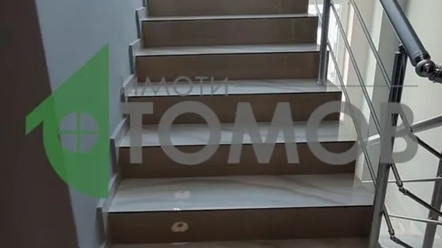 Spacious New Apartment in Sought-After Железник, Stara Zagora - Image 1