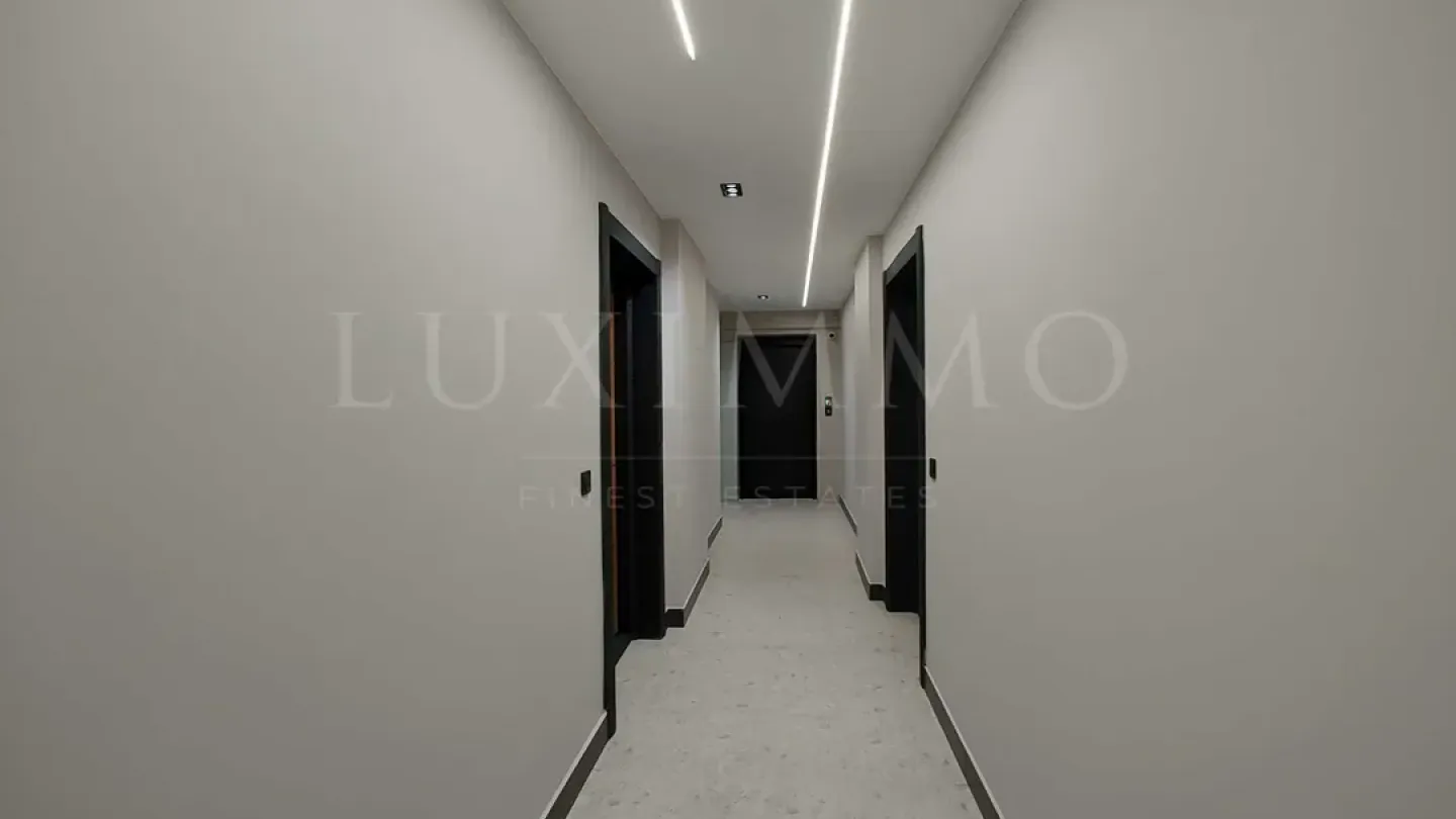 Stylish One-Bedroom Apartment in Sofia's Vitosha District - Image 3
