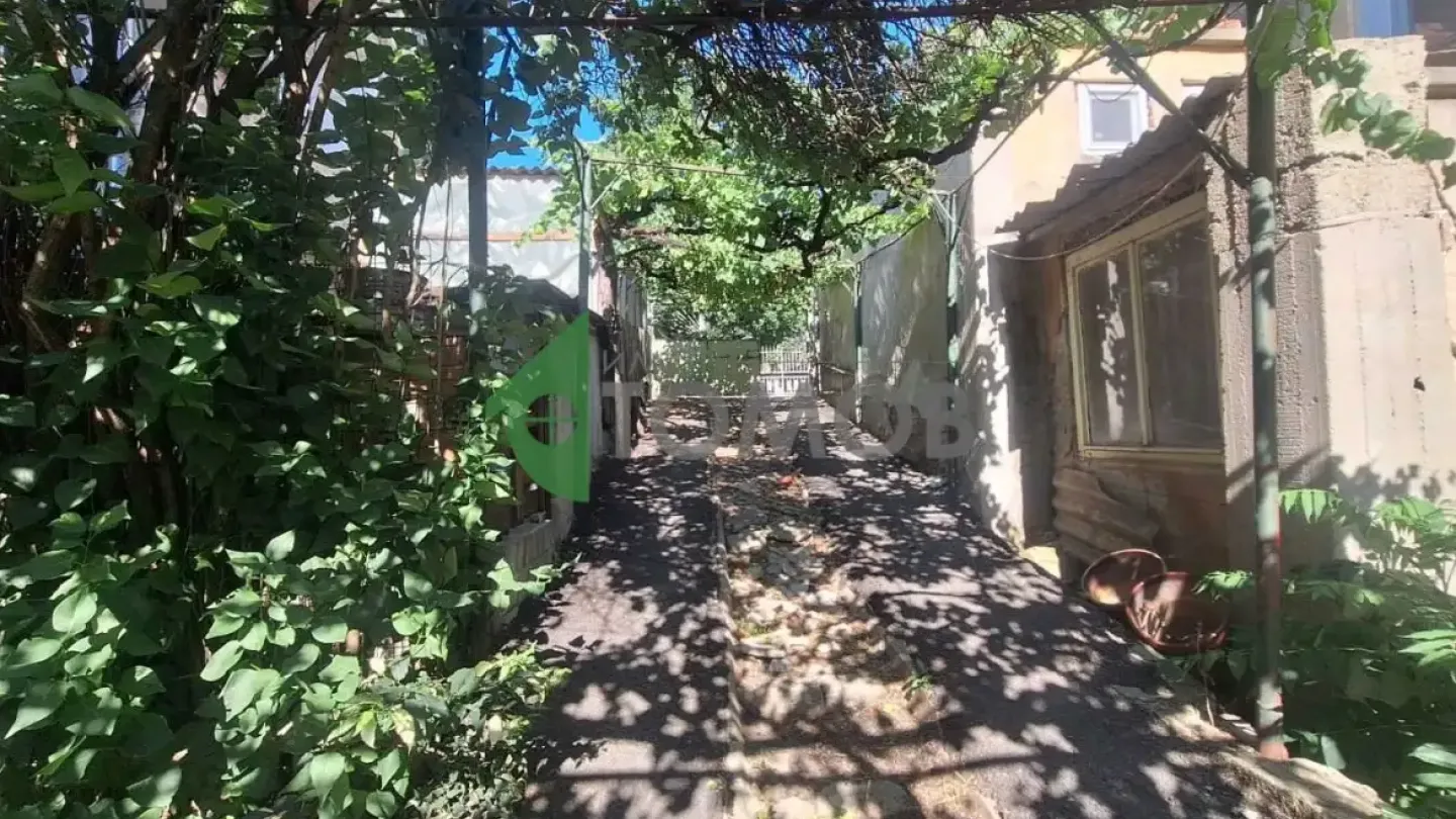 Spacious Two-Story House in Sunny Stara Zagora, Bulgaria - Image 5