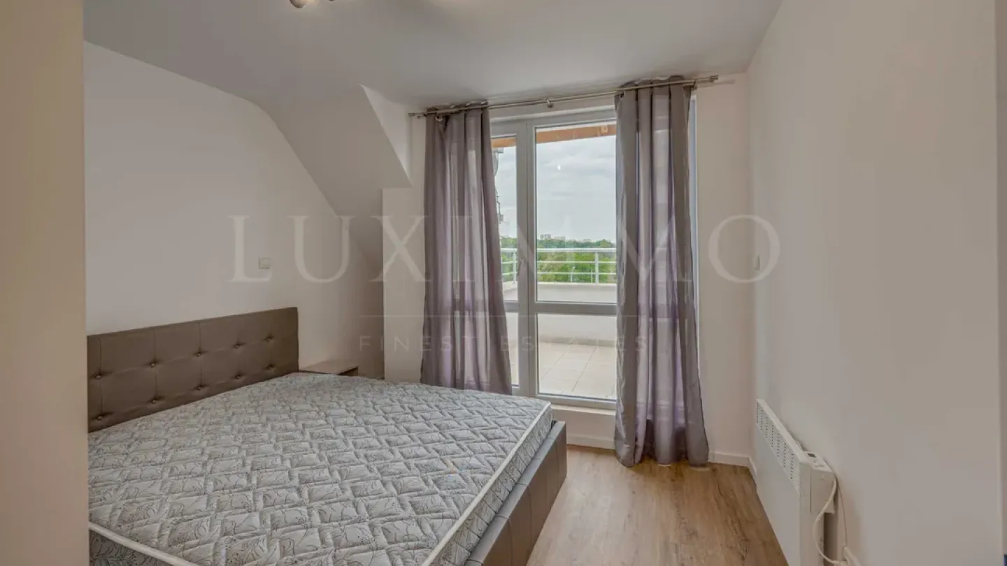 Fully Furnished 1-Bedroom Apartment in Sofia's Central District - Image 1