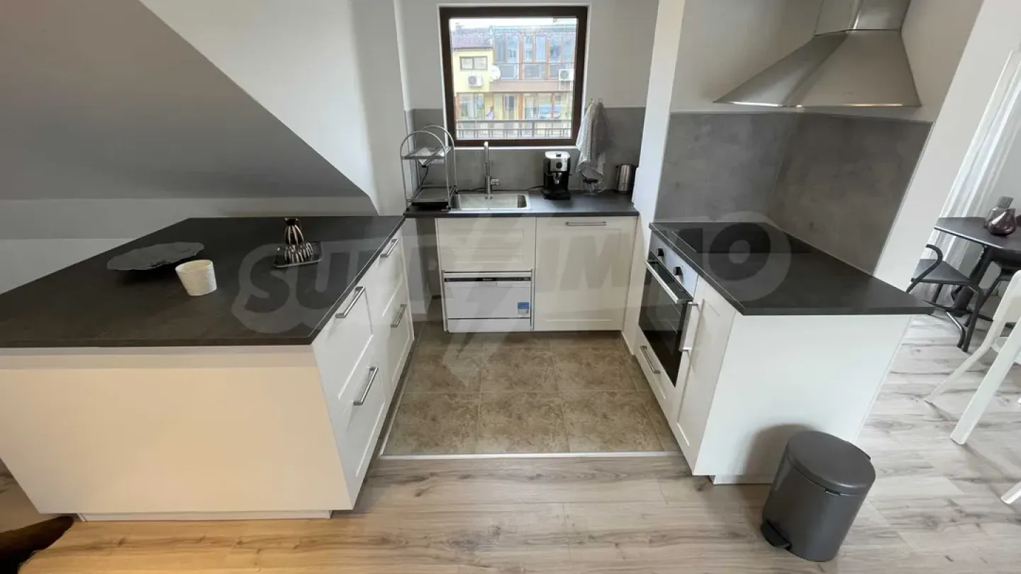 Stylish Fully Furnished Studio Apartment in Varna's Central District - Image 2