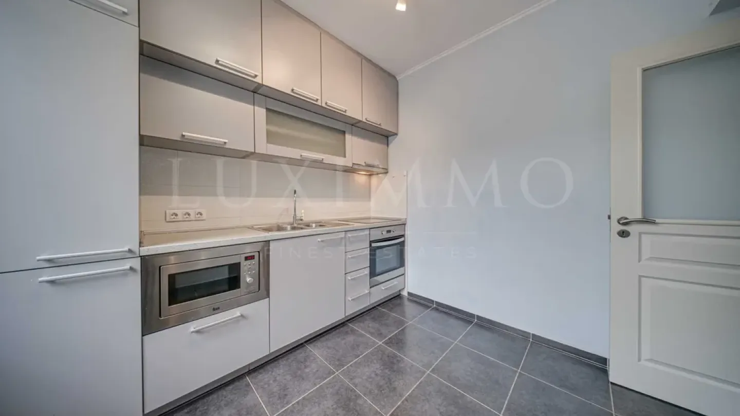 Bright, Renovated 2-Bedroom Apartment in Iztok District - Image 4