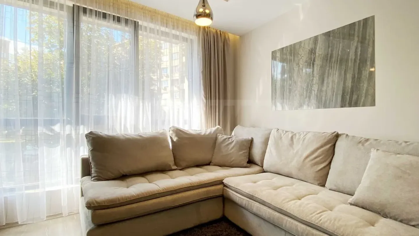 Stylish 3-Bedroom Apartment for Rent in Central Plovdiv - Image 4