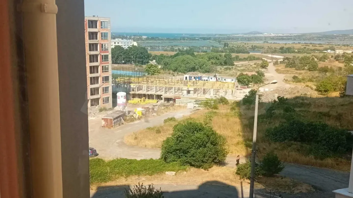 Spacious New Apartment in Burgas "Meden Rudnik" District - Image 4