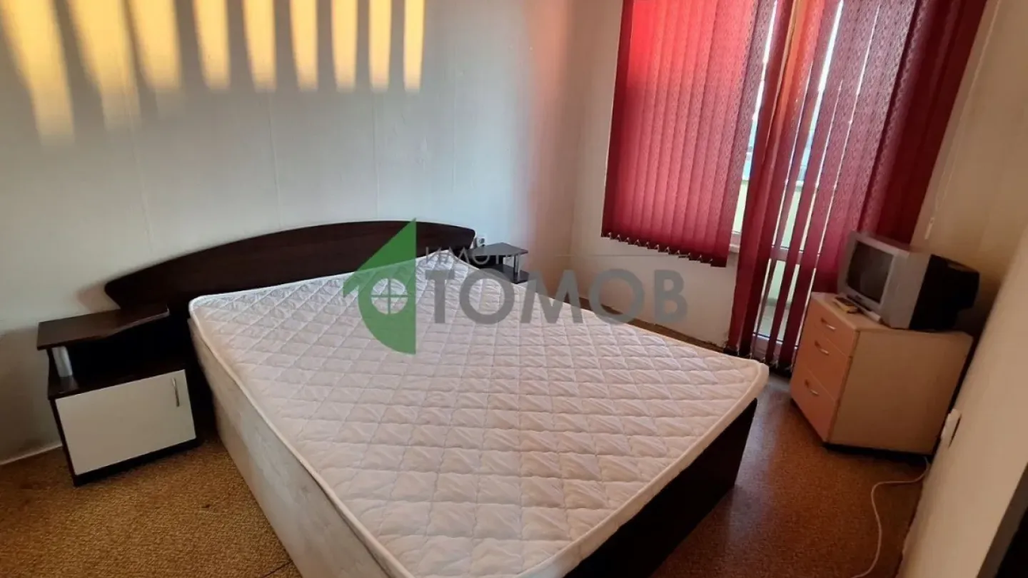 Spacious South-Facing Apartment in Stara Zagora – 45m2 - Image 1