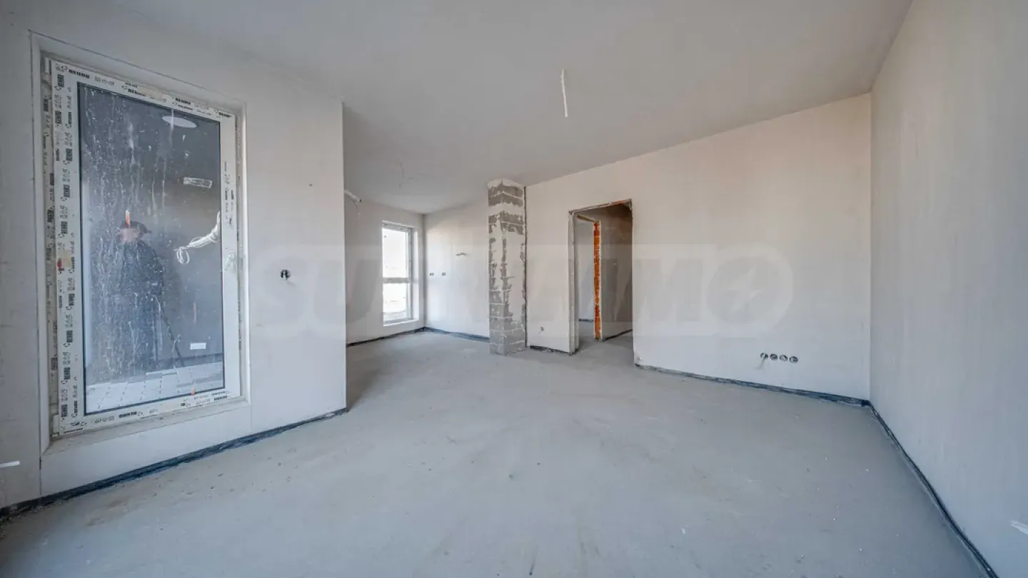 Spacious Two-Bedroom Apartment with Private Garden in Sofia - Image 4