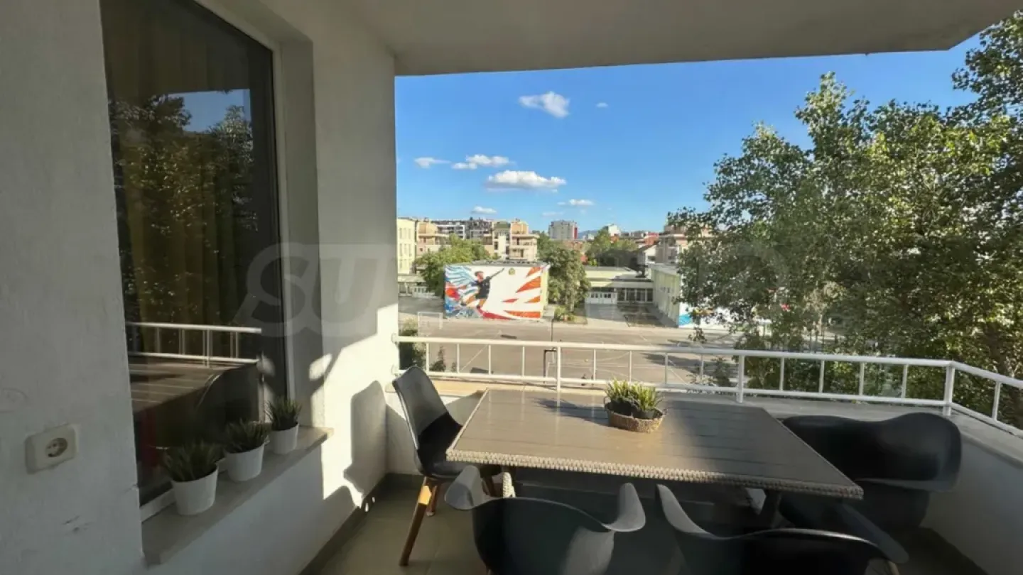 Spacious, Fully Furnished Apartment in Sofia's Quiet "Iznik" District - Image 3