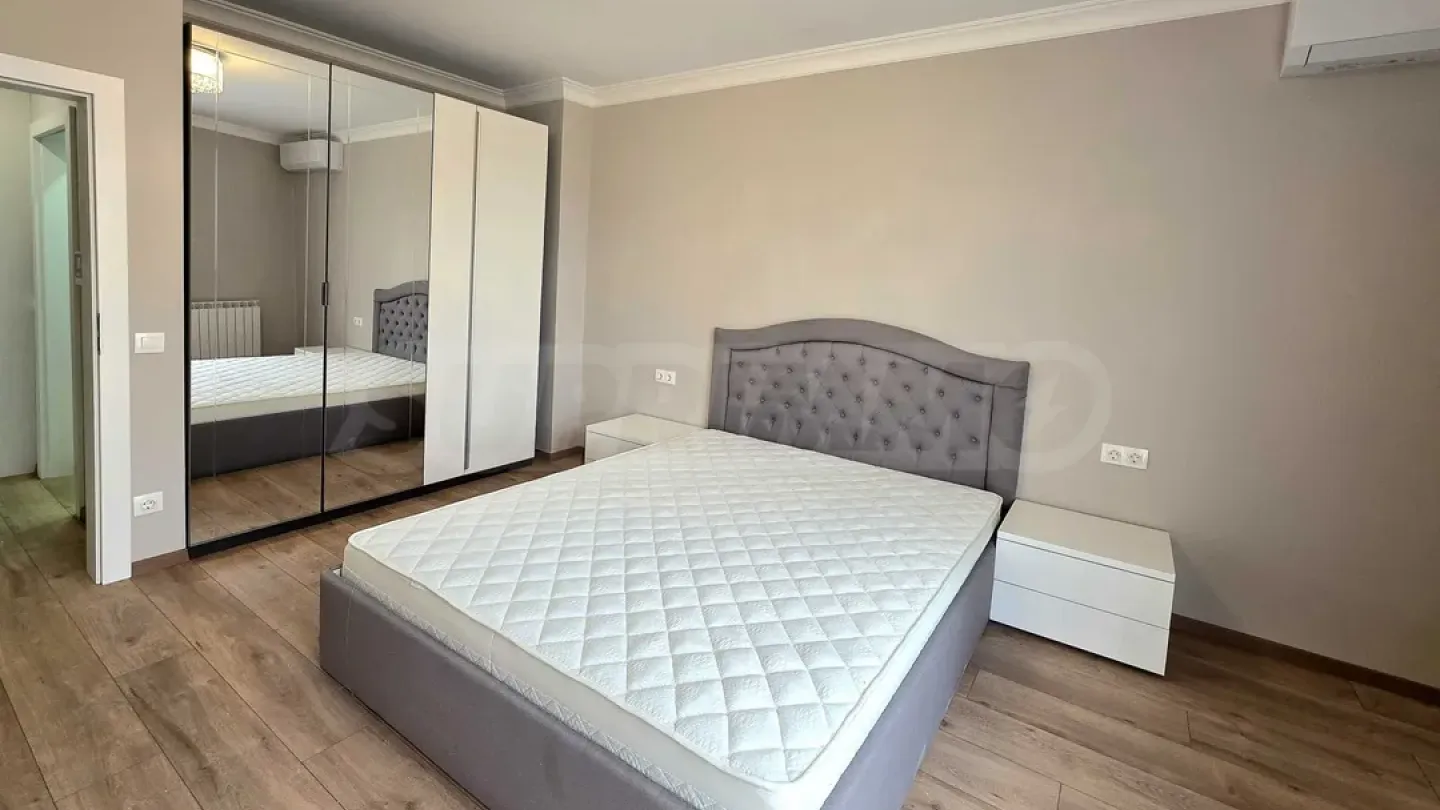 Spacious, Fully Furnished 1BR Apartment - Sofia - Image 2