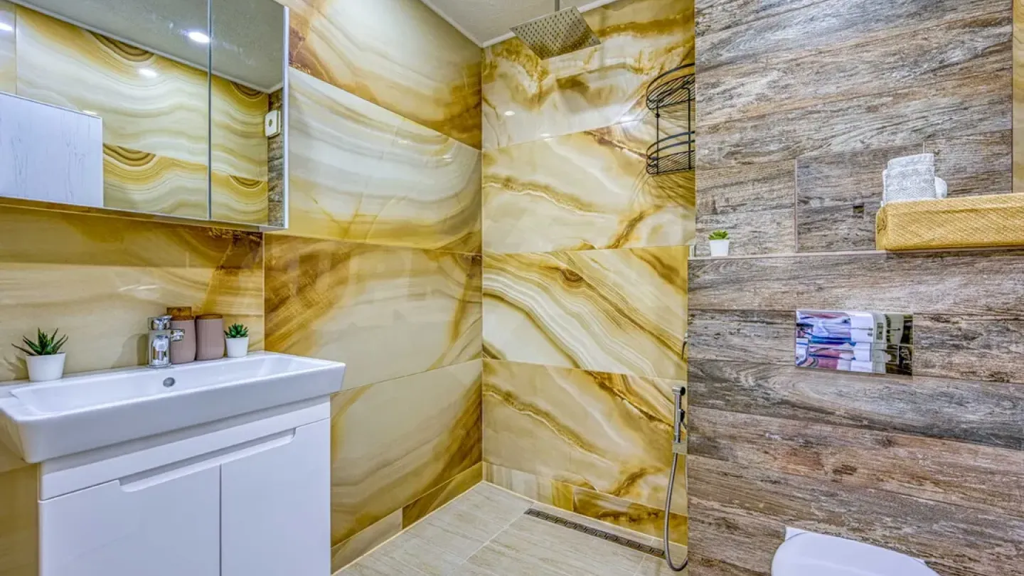 Stylish 2-Bedroom Apartment in Sofia City Center - Image 5