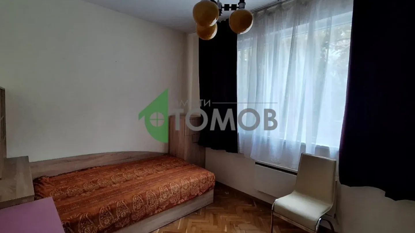 Spacious Fully Furnished 3-Bedroom Apartment in Old Town, Stara Zagora - Image 5