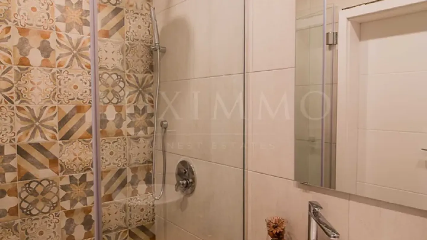 Stylish, Fully Furnished 1-Bedroom Apartment in Sofia's Center - Image 4