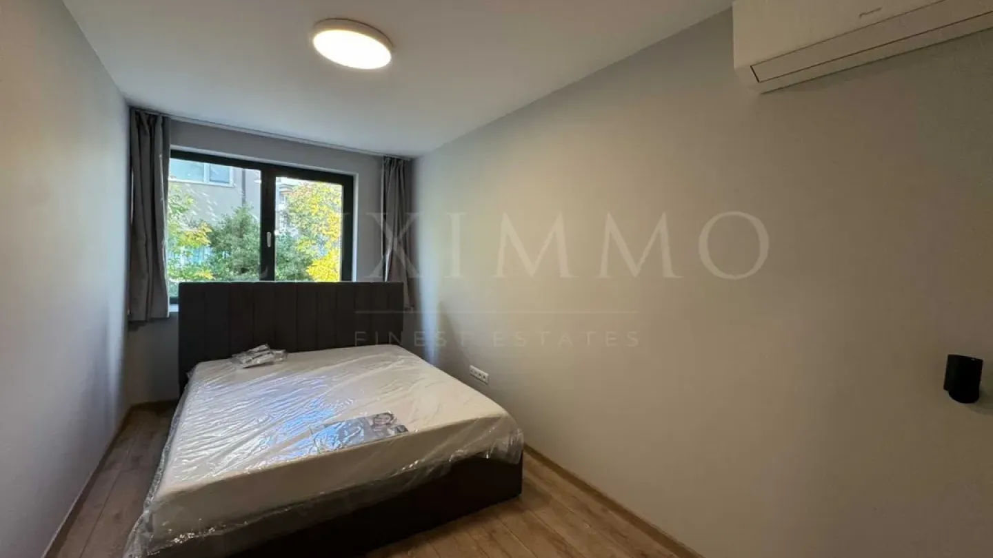 Stylish 2-Bedroom Apartment with Sea Views in Varna's Greek Quarter - Image 5