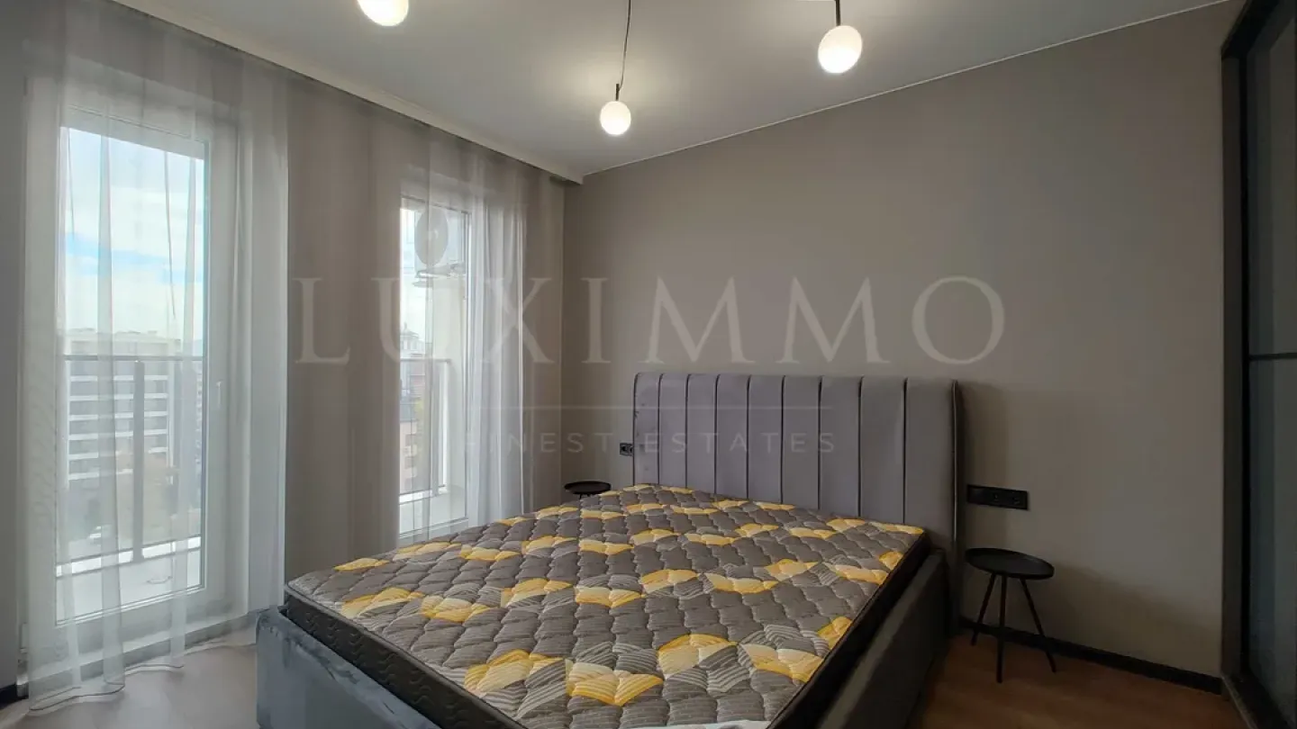 Stylish One-Bedroom Apartment in Sofia's Vitosha District - Image 5