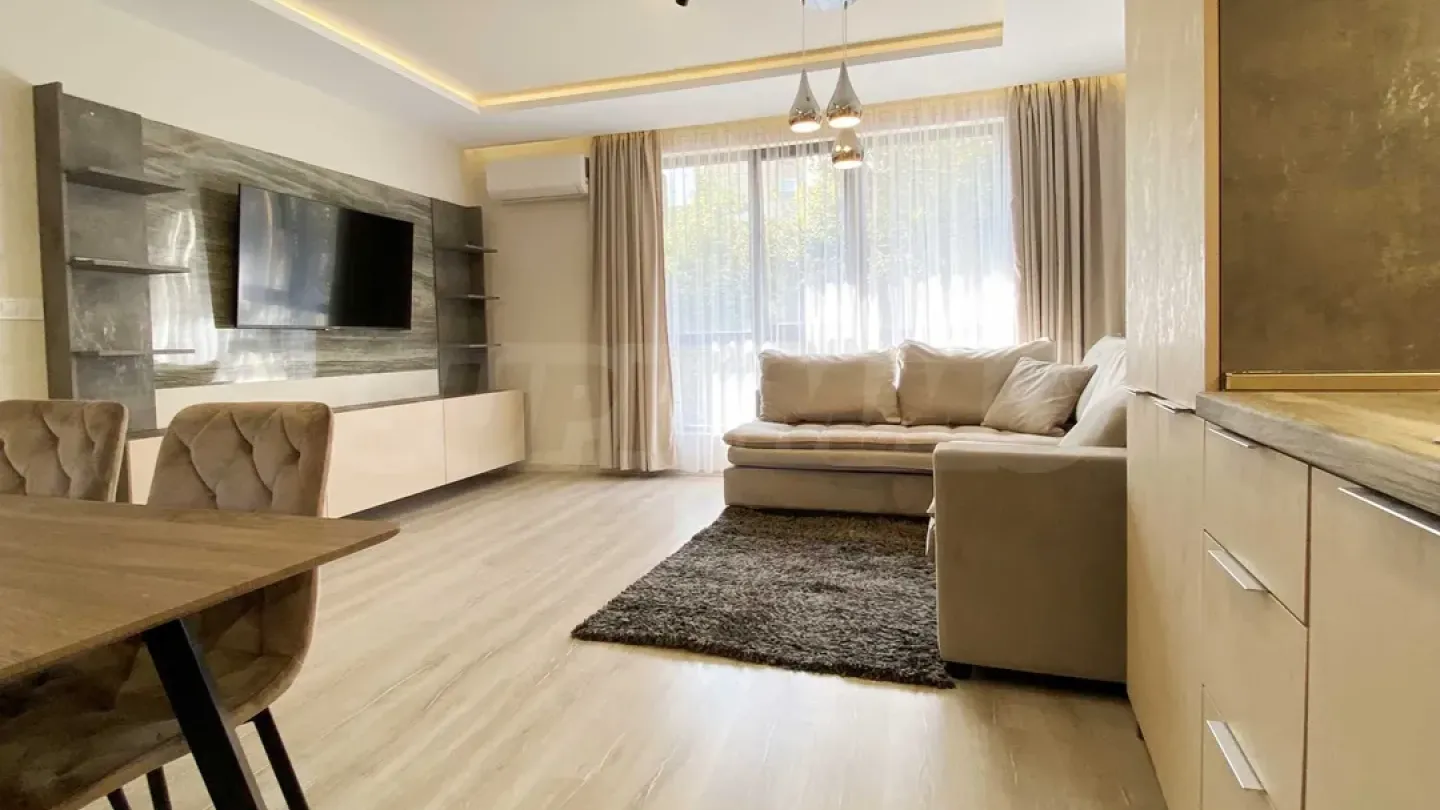 Stylish 3-Bedroom Apartment for Rent in Central Plovdiv - Image 5