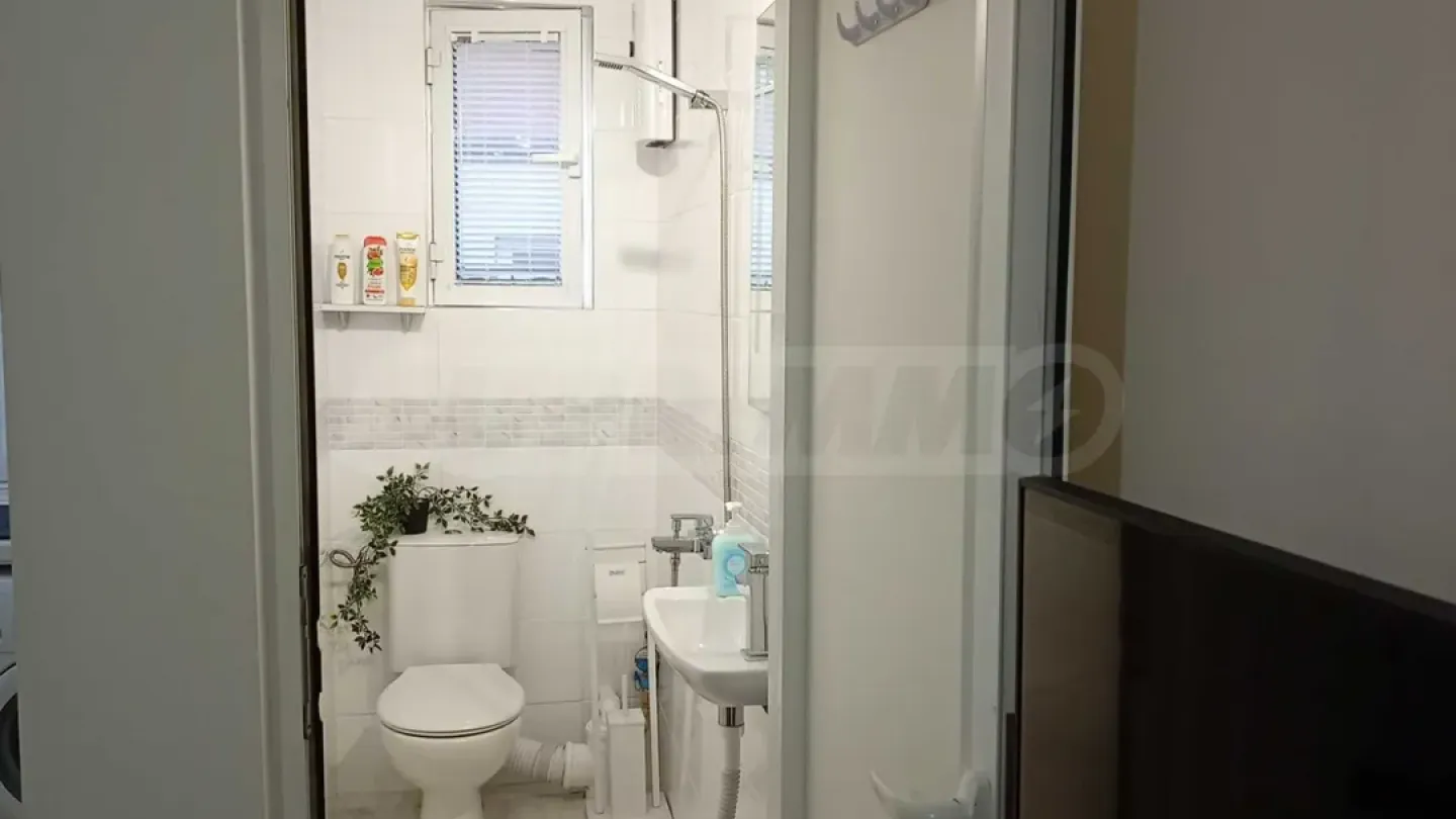 Fully Furnished 1-Bedroom Apartment in Sofia's Center - Image 5