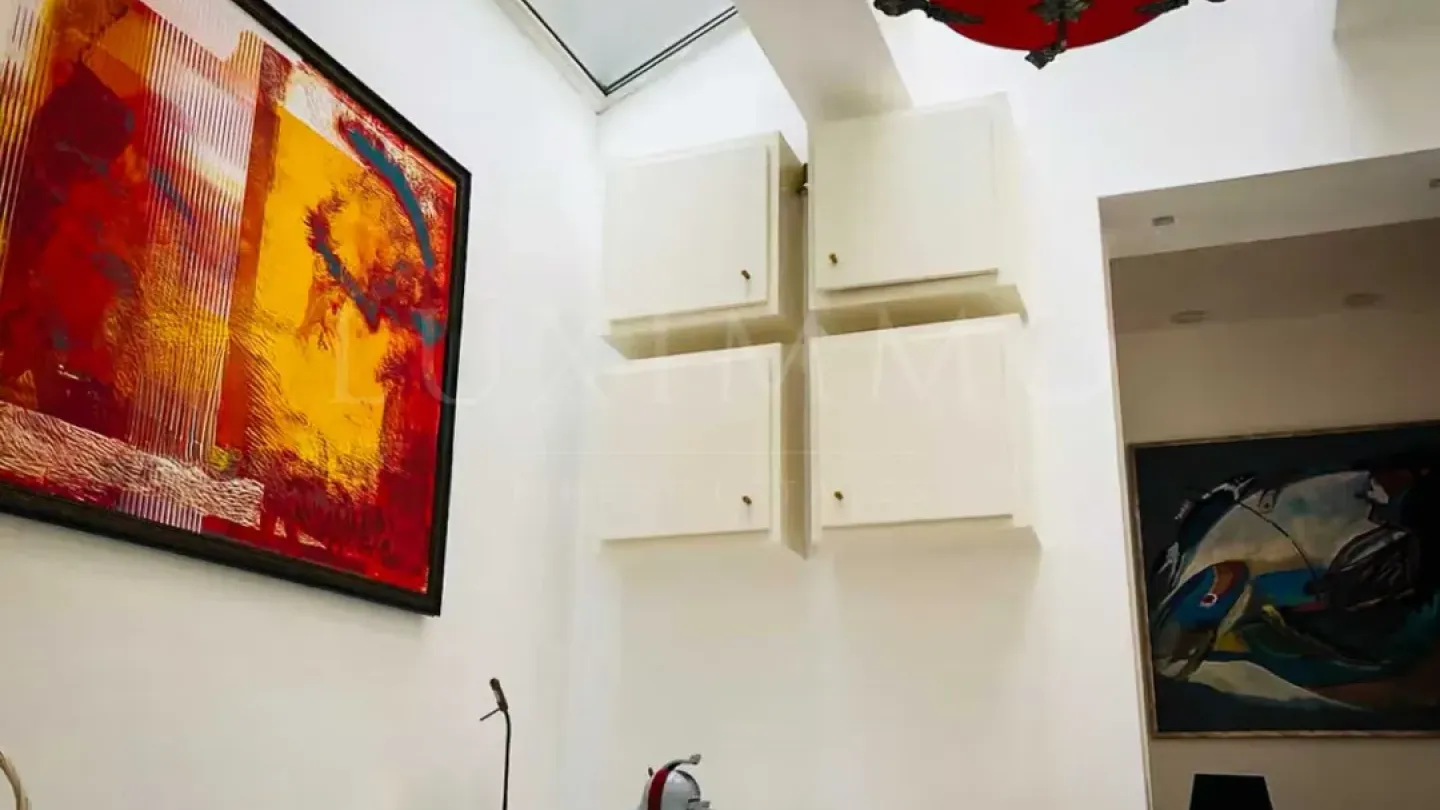 Spacious, Fully Furnished Apartment Near Sofia's Historic Center - Image 5