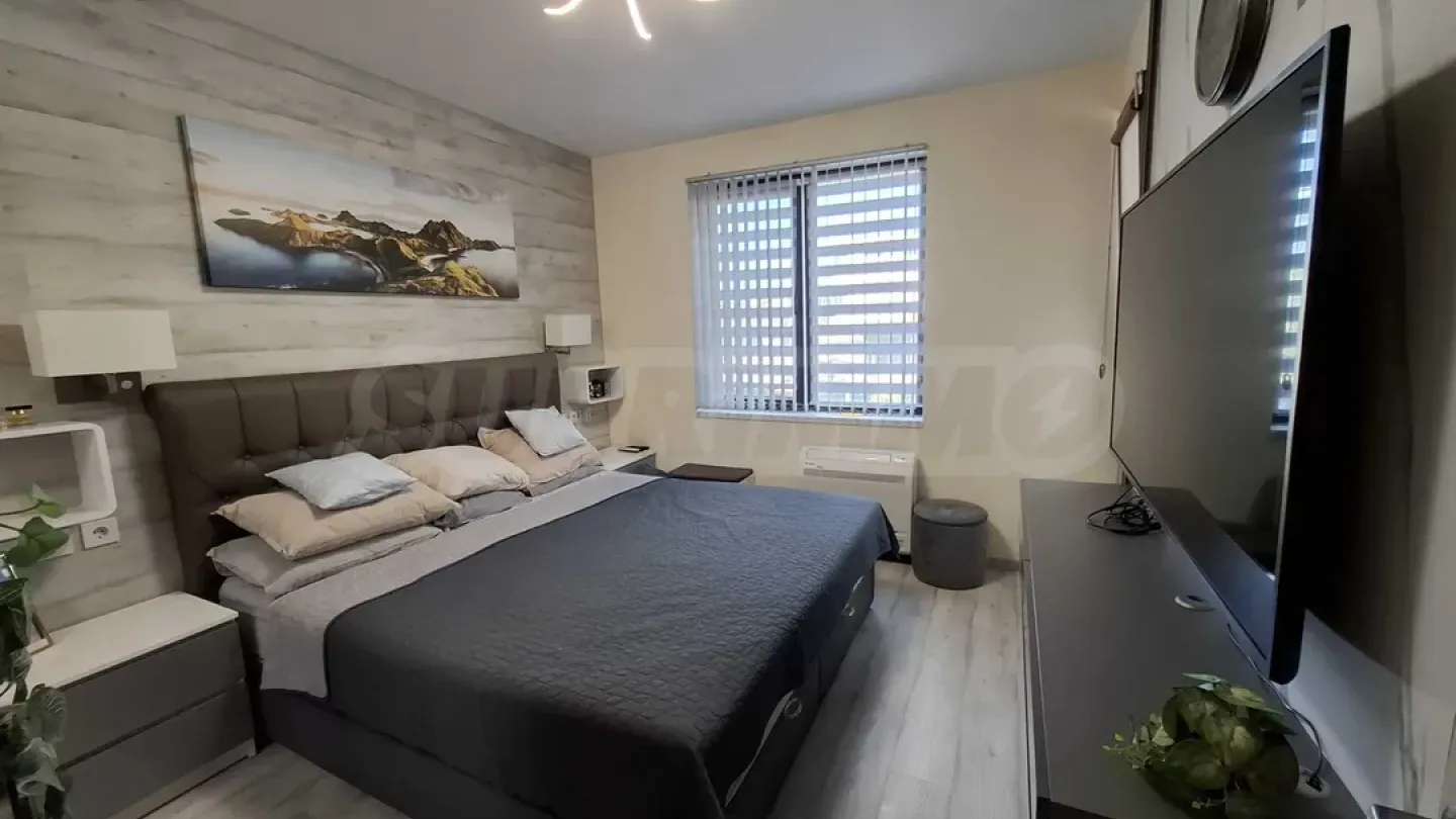 Stylish 3-Bedroom Apartment in Varna's "Briz" - Image 4