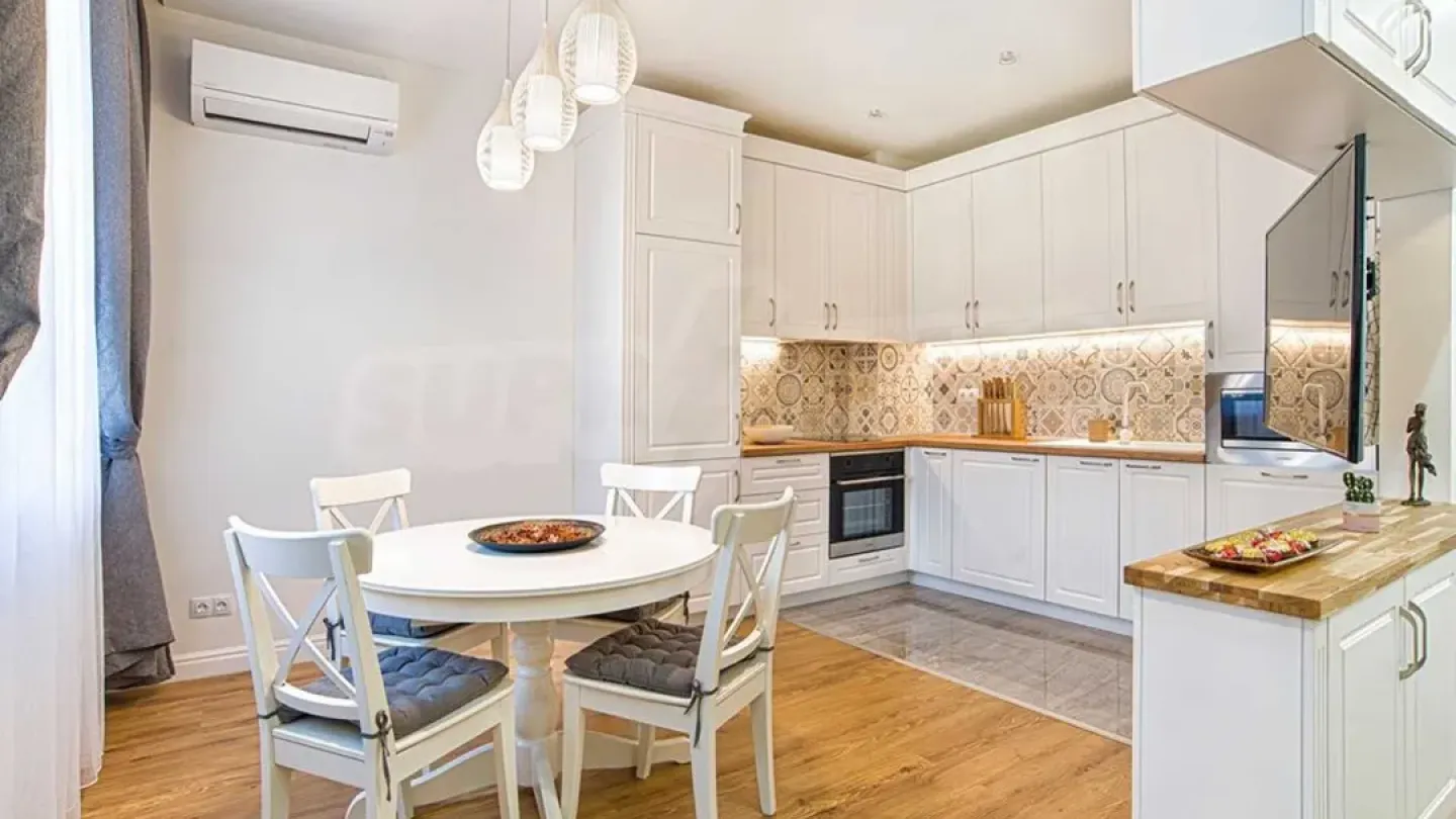 Fully Furnished Apartment - Sofia, Vitosha Blvd - Image 4