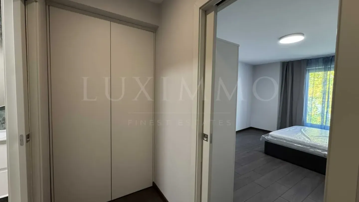 Spacious, Fully Furnished Apartment with Sea Views in Varna - Image 2