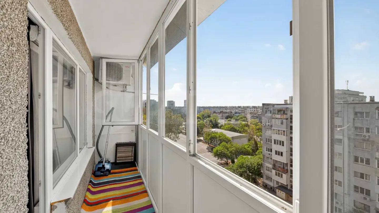 Spacious Fully Furnished 4-Room Apartment in Varna's "Chaika" District - Image 5